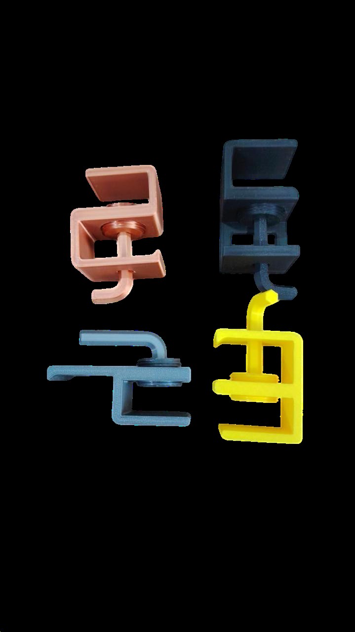 3D printed desktop cable holder